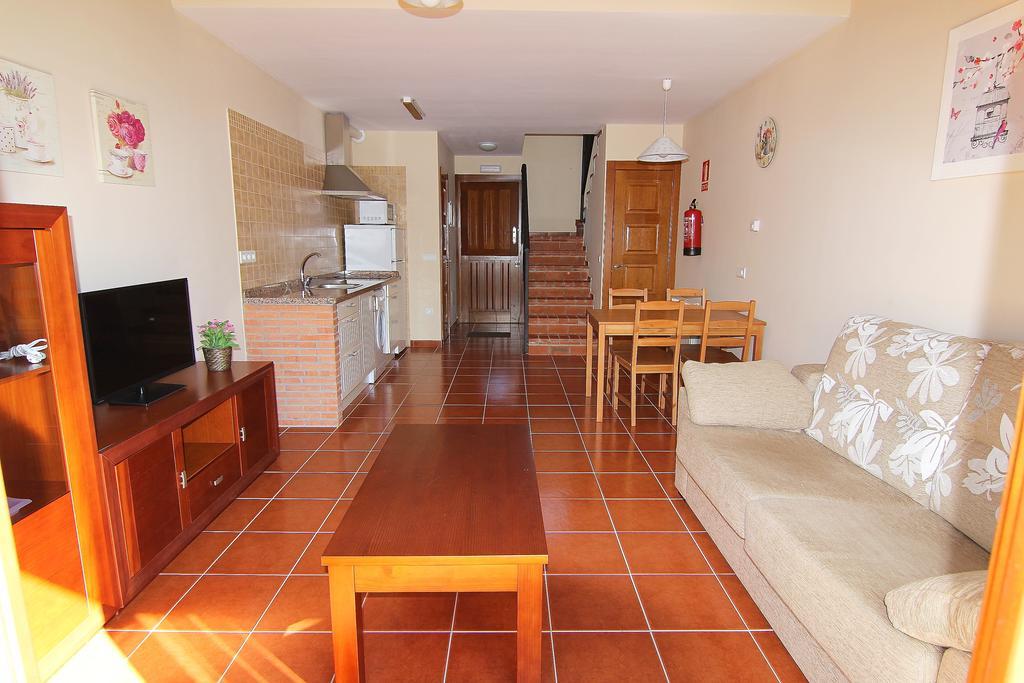 Apartamentos Rurales Senda Costera Hontoria Oda fotoğraf